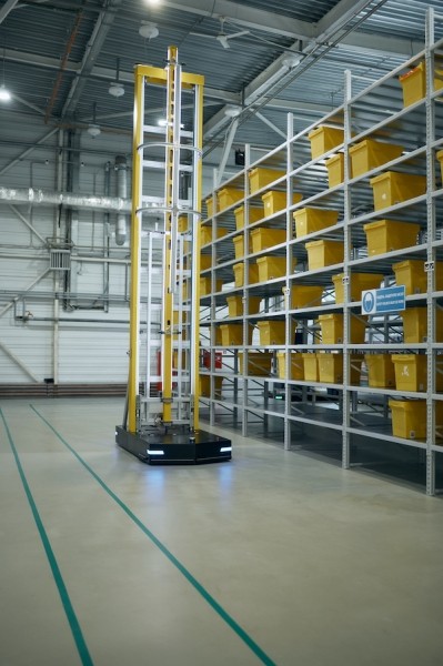 Яндекс официально открыл свой робототехнический центр
Яндекс официально открыл свой робототехнический центр