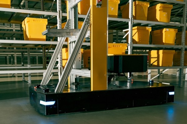 Яндекс Маркет представил нового складского робота Dilectus
Яндекс Маркет представил нового складского робота Dilectus