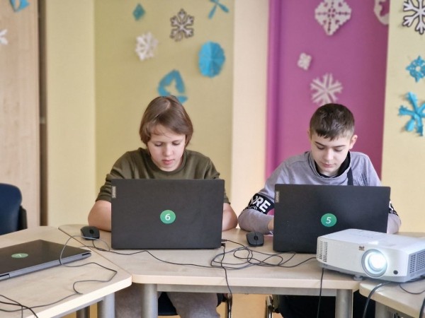 ТОП-20 причин освоить программирование на Python для начинающих и детей ТОП-20 причин освоить программирование на Python для начинающих и детей