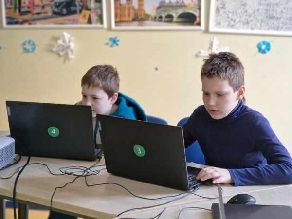 ТОП-20 причин освоить программирование на Python для начинающих и детей ТОП-20 причин освоить программирование на Python для начинающих и детей